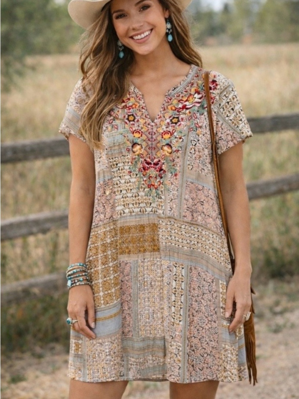 Savanna Jane Size L Embroidered Patchwork Dress
